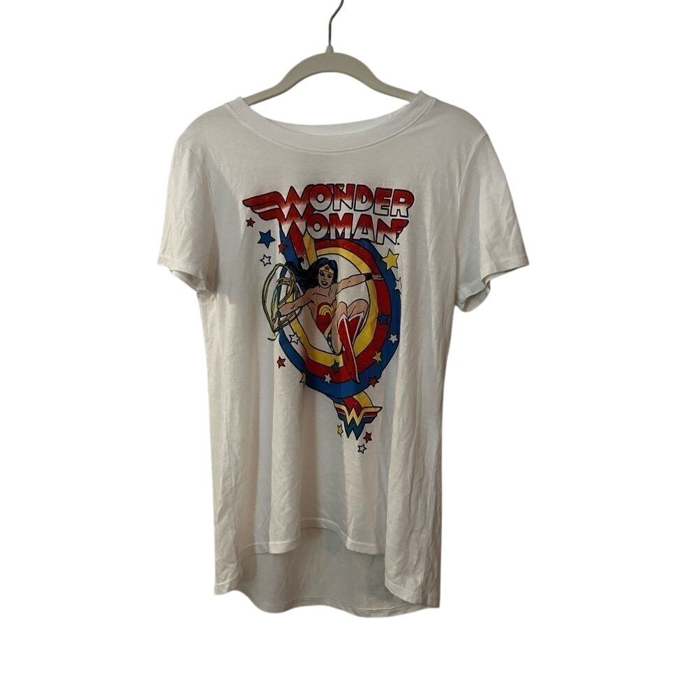 DC Comics Shirt Womens M White Wonder Woman Retro Graphic Tee‎ Short Sleeve